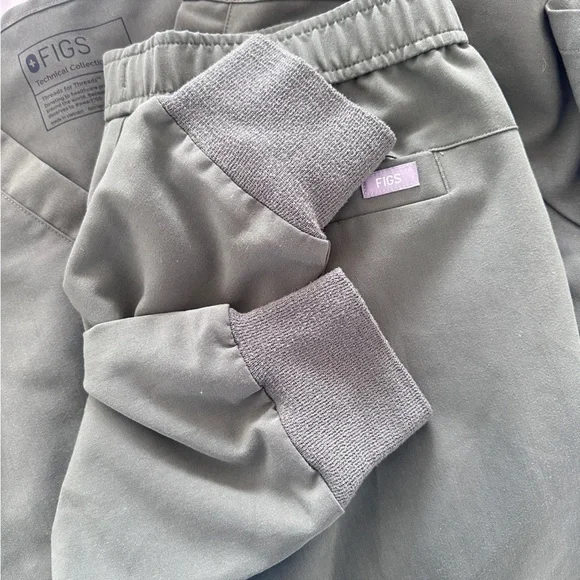 Figs Technical Collection Scrub Set - Picture 16 of 16